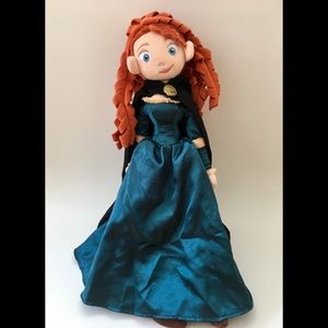 Disney/Pixar princess 👑 angus